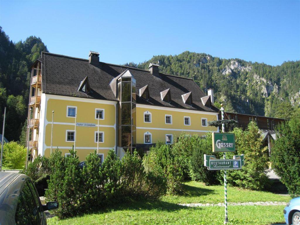 Hotel Bergkristall Wildalpen Eksteriør billede